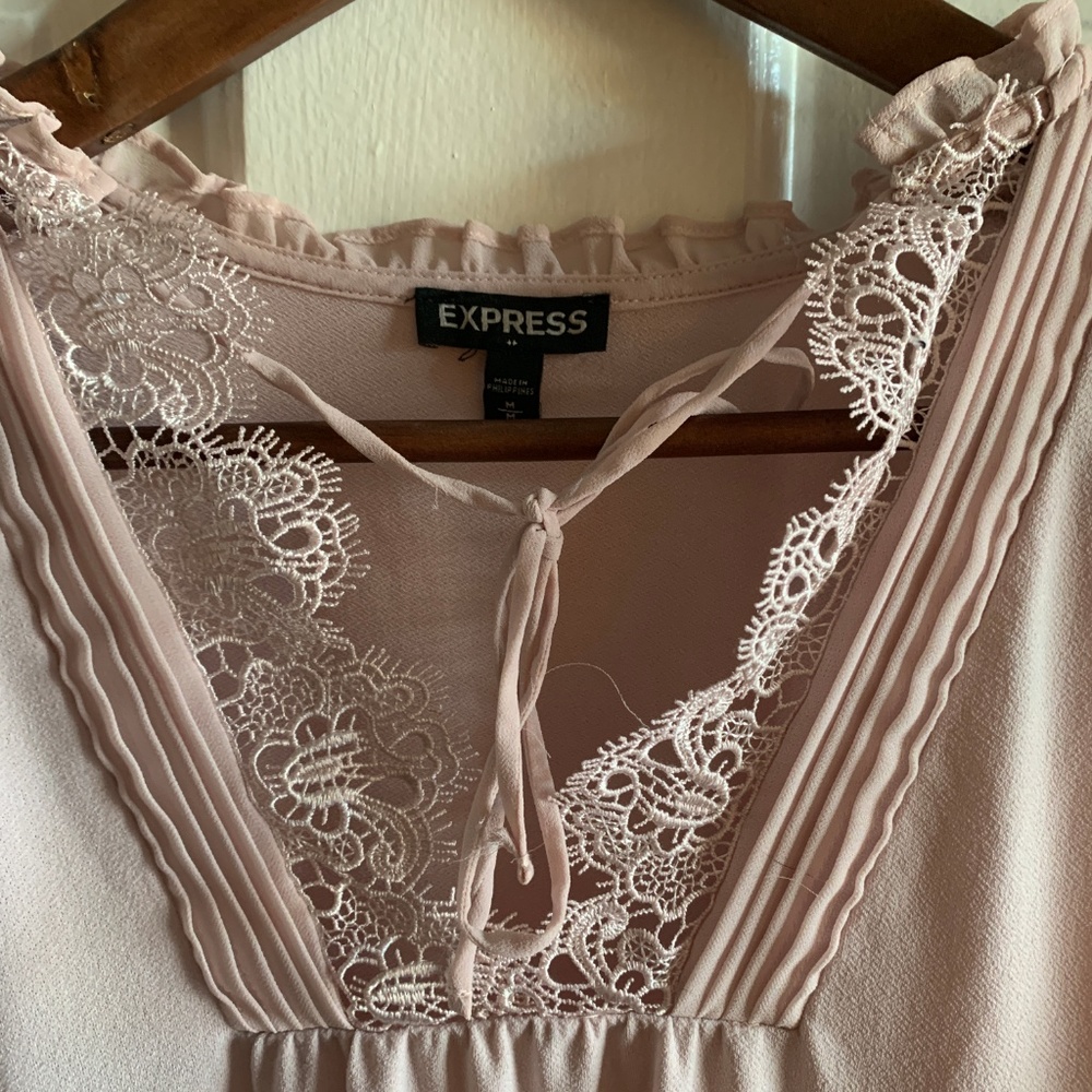 Express Top - Picture 2 of 4